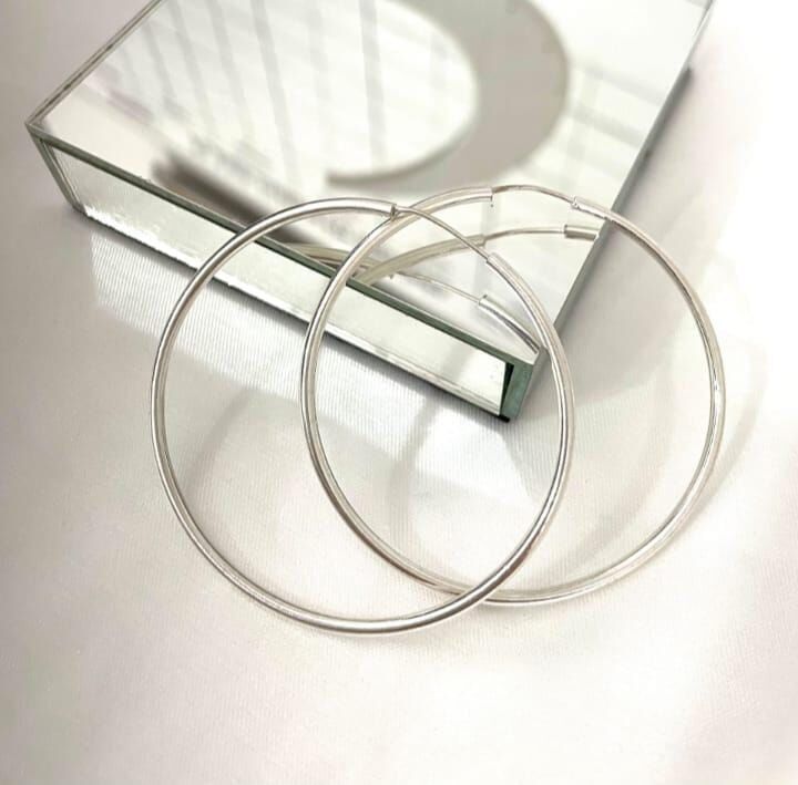 Brinco de Prata Argola Fina Média